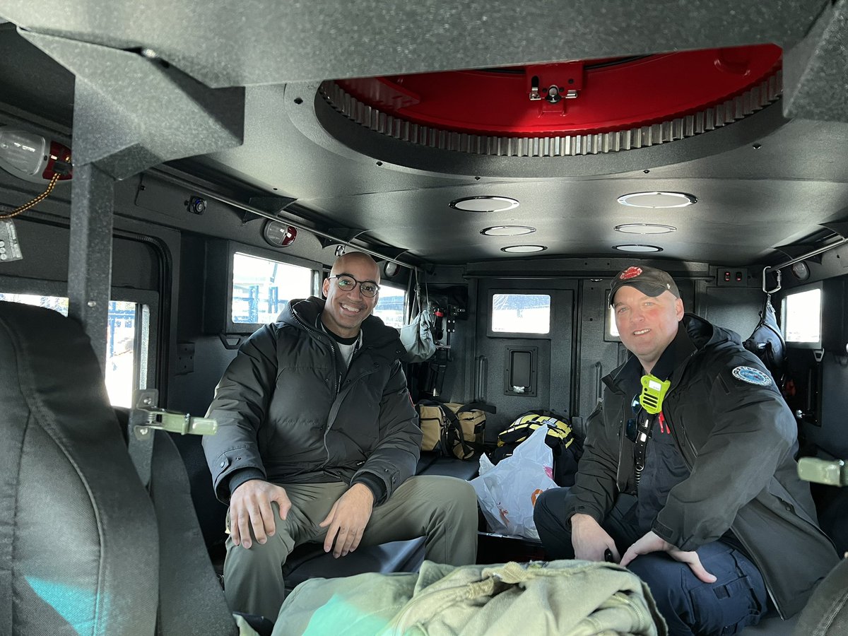 We did it! @BostonTrauma partnering with Leo Reardon and Dr. Valkanas from Canton Fire Dept. bringing the first prehospital whole blood program to Massachusetts. Only getting started. @BMCSurgery @The_BMC @BostonSurgical