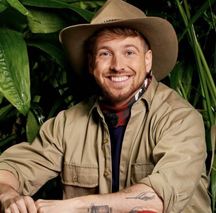georgiaa95's tweet photo. Sam has the most kindest, purest and loving soul ever there’s no doubt about it🥺🥺 @imacelebrity #ImACeleb https://t.co/00WHrr3eey