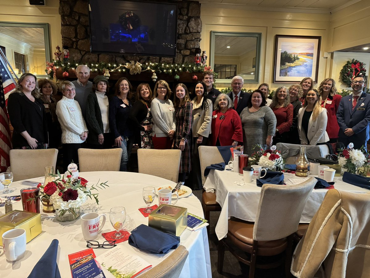 MayaCamilla tweet media