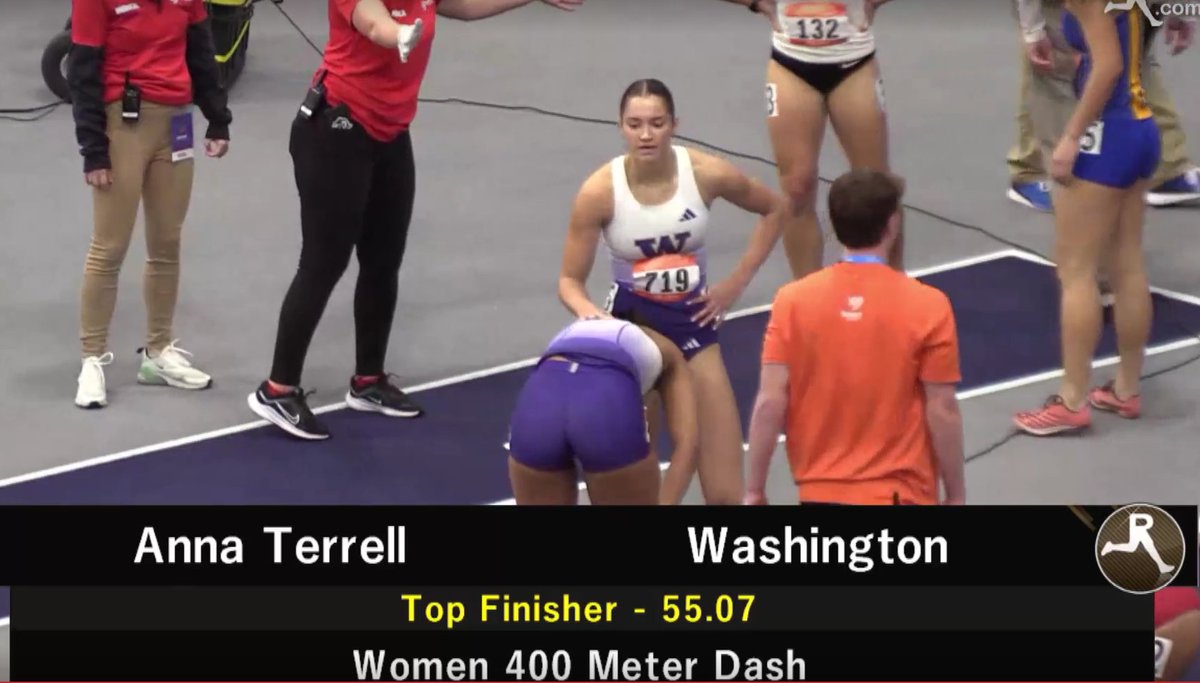 Impressive season-opening 𝑷𝑹 for sophomore Anna Terrell as she wins the 400-meters in 55.07!

That's the #⃣5⃣ time in school history and it's just December 9!

#GoHuskies