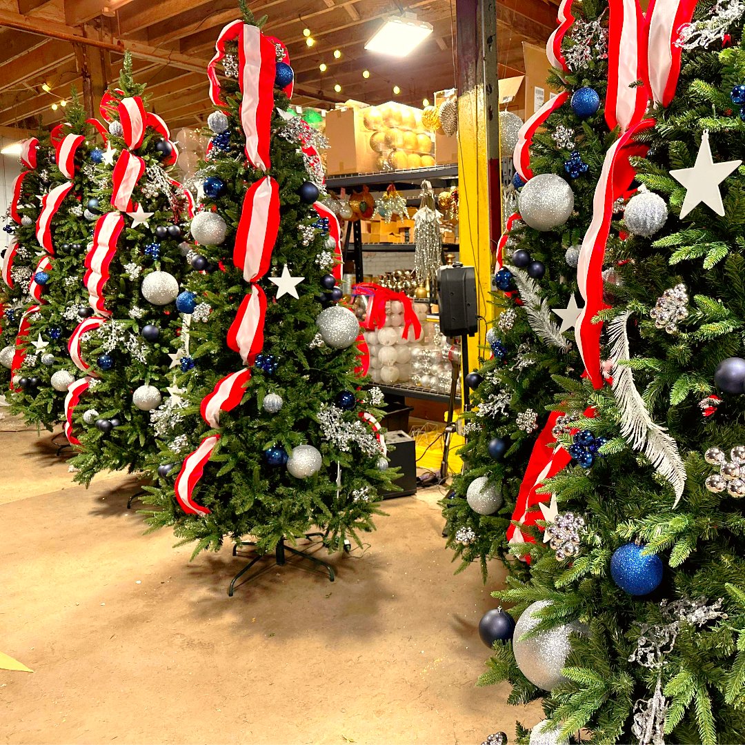 Behind the scenes: Getting Capital One Arena ready for the holidays
