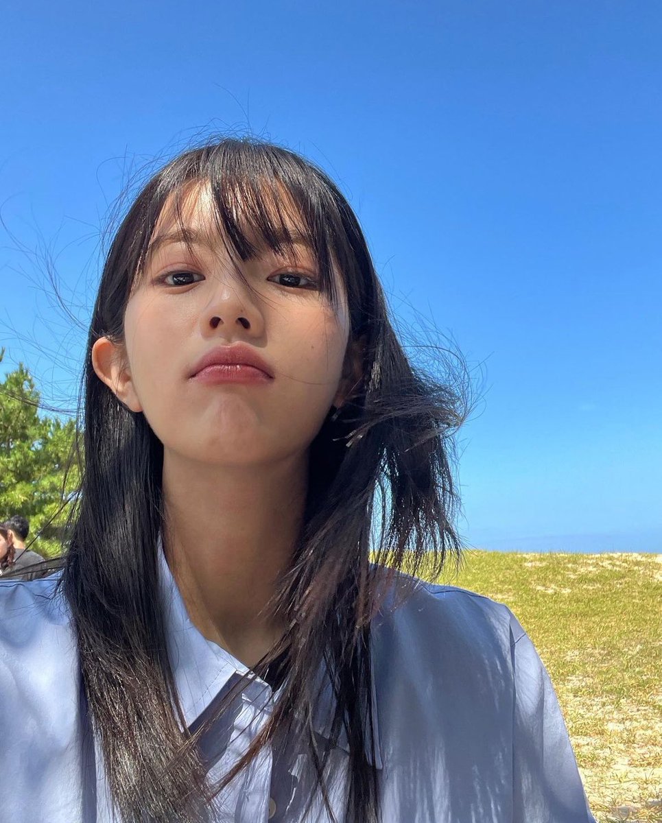 SU_CHIVE's tweet photo. 231107 #신은수 인스타그램 🍀

#반짝이는워터멜론 
1314부!!!! 🍉🐱🌊🪄🩷 https://t.co/9zz0qgOJQe