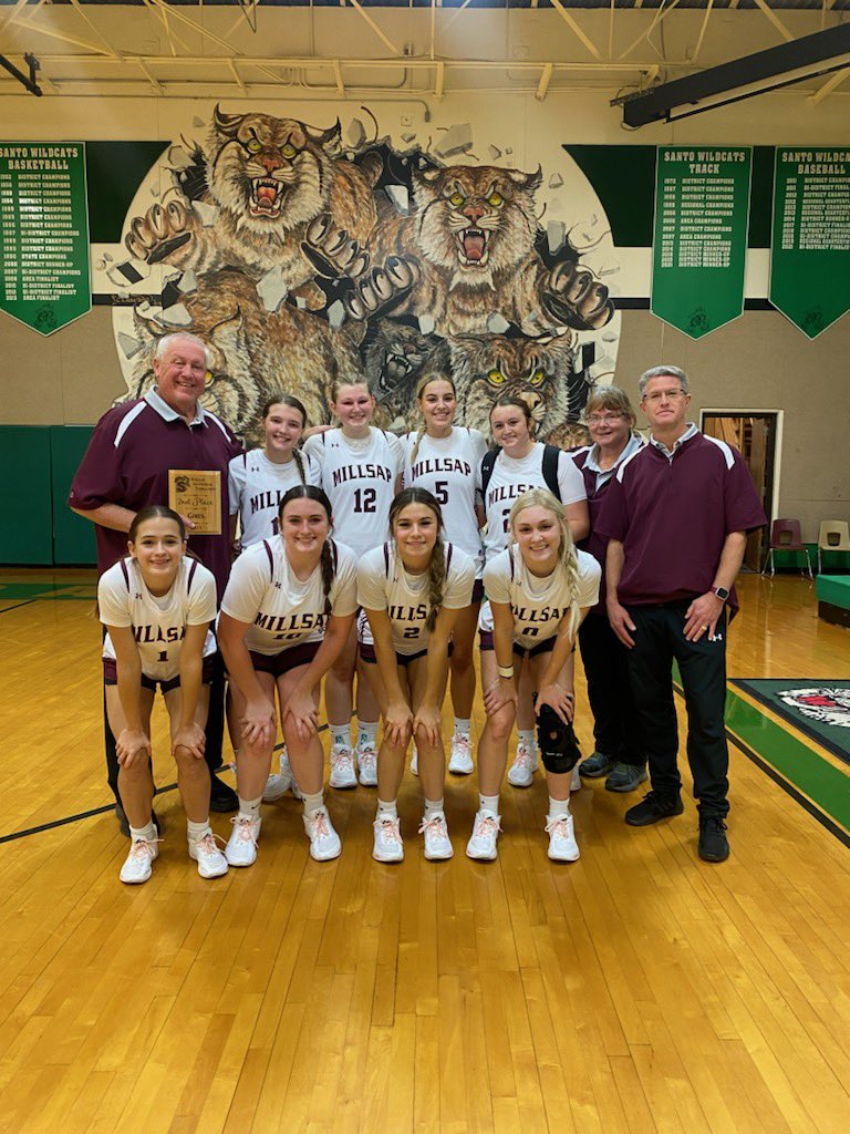 Lady Bulldogs played Graford in the championship game of the Santo tournament. Our Lady Dawgs are bringing home a 2nd place piece of hardware with a final score of Millsap 41, Graford 45.