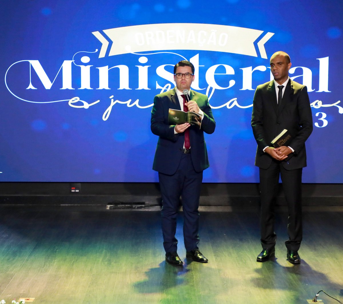 Hoje acontece a ordenação do pastor <a href="/gustavolevino/">Gustavo Levino</a> 

A cerimônia de ordenação ministerial representa um passo significativo para aqueles que escolheram dedicar-se ao pastoreio. Através desse evento, a Igreja Adventista do Sétimo Dia confirma publicamente a vocação para a função.