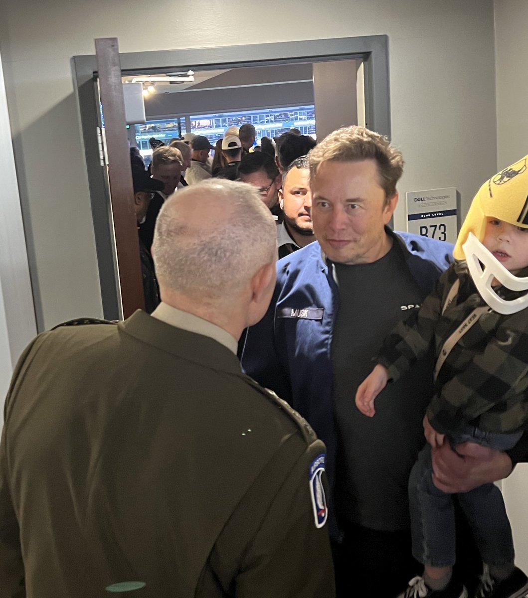 Drunk Old Grad tweet media