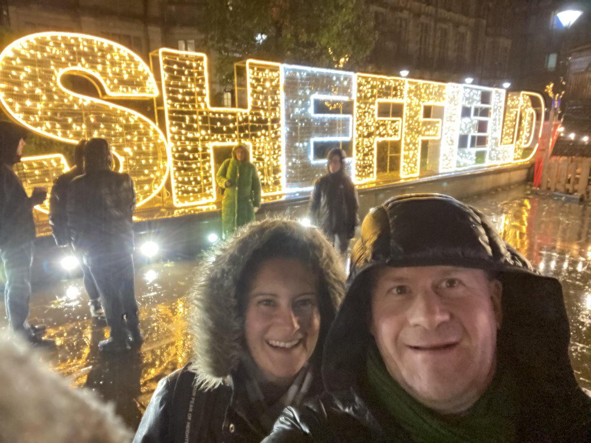 A bit of wet 🌧️ and cold 🥶 won’t stop us enjoying the Sheffield Christmas Market 🎄