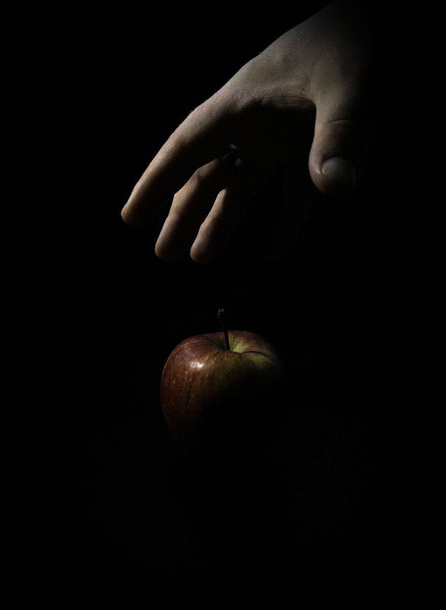 I must not
Obey my hunger,
For he
Is a forbidden fruit
To me.
I must not
Relent
And act upon
My indulgent ways.
In submissive moments
And controlled breaths,
I tell myself: no.
Though I could be
His greatest gift.
And forbidden fruits
Are the sweetest.
I must not
Obey my hunger.