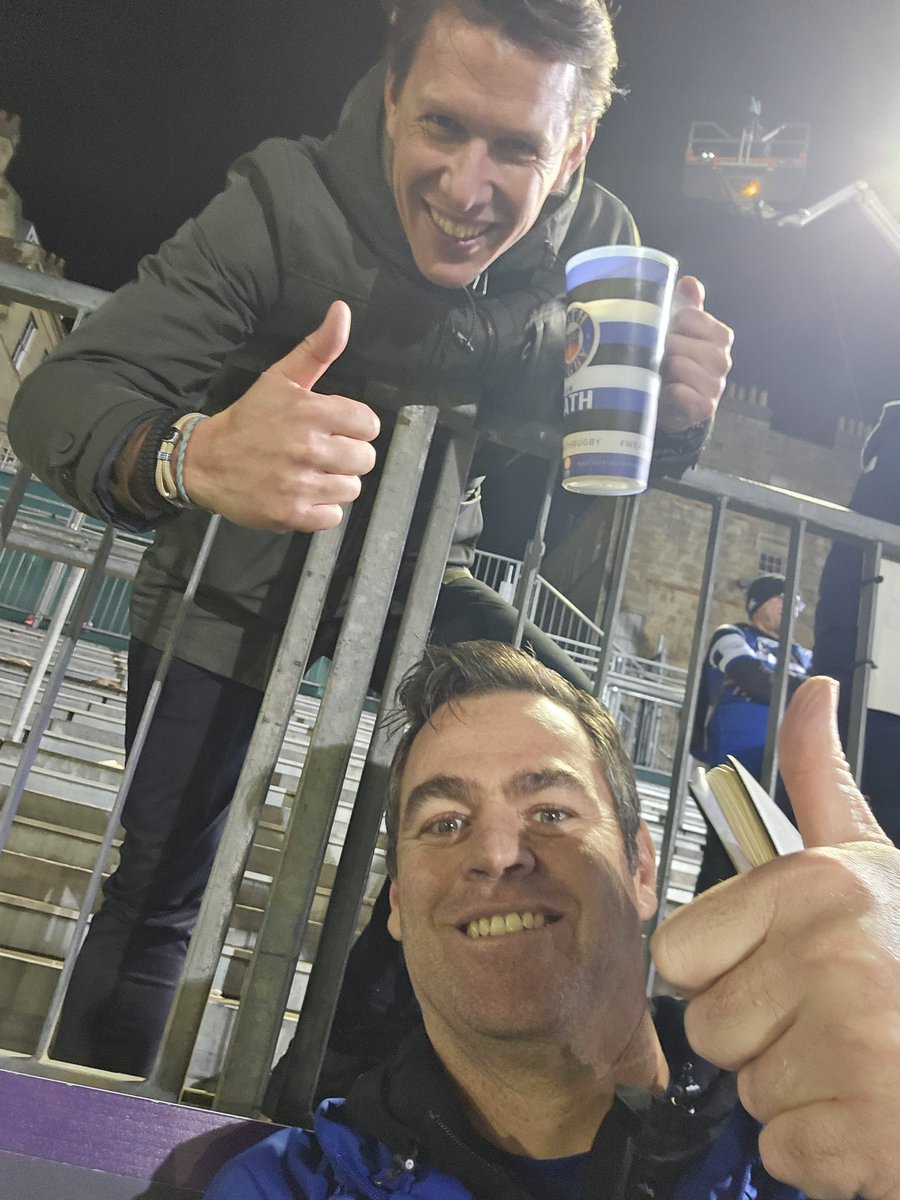 Credit to the <a href="/BathRugby/">Bath Rugby</a> players for taking their time to engage with the loyal 🔵⚫️⚪️🔴 fans <a href="/BathBytes/">BathBytes</a> <a href="/BathSupporters/">Bath Supporters</a>