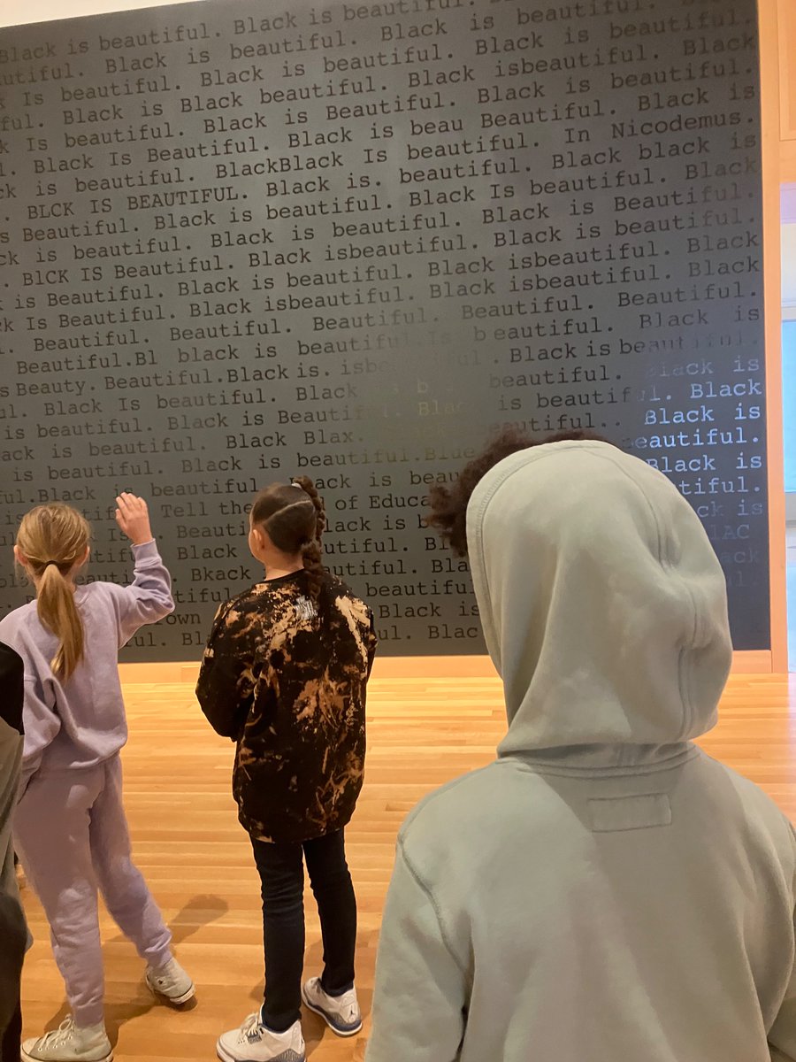 KrobReads's tweet photo. Prairie Park #4thGrade had a great time at @SpencerMuseum last week!  @usd497 https://t.co/XIOXs6ynvF