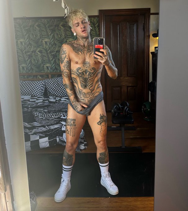 felt cute today ? who wants to fuck ? https://t.co/tKj9vq0srQ