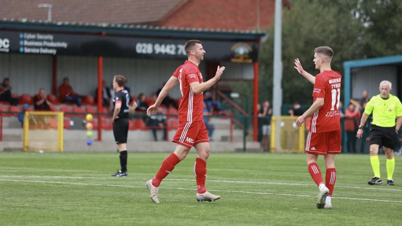 1️⃣0️⃣0️⃣ 𝗔𝗽𝗽𝗲𝗮𝗿𝗮𝗻𝗰𝗲𝘀

Last weekend's game vs Ballinamallrd marked Stephen Murray's 100th appearance in an Annagh shirt! 

He's managed to find the net 41 times in those 100 games. 👏🏼

43 in 102 after today's masterclass. 

📸 x <a href="/Paultojo2003/">Paul Harvey</a>

🔴⚪⚽