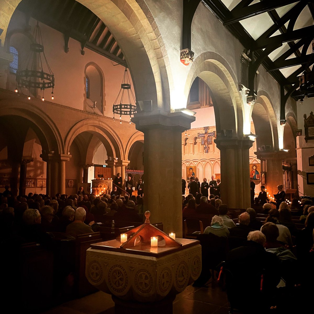 Exultate Singers (@exultatesingers) on Twitter photo A huge thank you to everyone who came to our Carols by Candlelight at <a href="/stjamespriory/">St James Priory</a> this evening. It's such a special place to sing, especially for such a wonderful audience! Have a wonderful Christmas 🎄
A few tickets left for the concert on Weds - tickettailor.com/events/exultat… A huge thank you to everyone who came to our Carols by Candlelight at <a href="/stjamespriory/">St James Priory</a> this evening. It's such a special place to sing, especially for such a wonderful audience! Have a wonderful Christmas 🎄
A few tickets left for the concert on Weds - tickettailor.com/events/exultat…