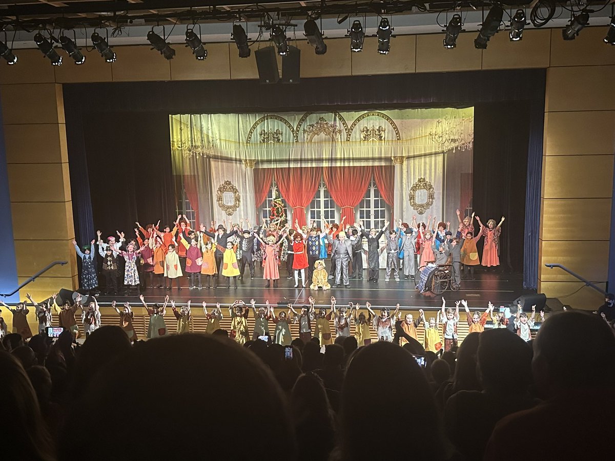 Congratulations to all of the performers of Annie! What a show! #WeAreChappaqua #RBPride