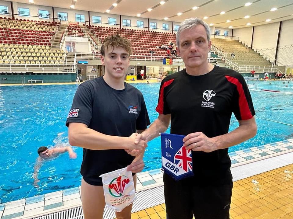 GB U19s and England's senior men were both in action again on day two of the EU Nations Cup Finland 13-13 GB GB 12-8 Wales ENG 17-10 Austria ENG 8-12 Denmark Sun, UK time Sweden v ENG 8.50am Czech Rep v GB 10.10am Live: youtube.com/@ceskevodnipol… Res: eunwp.eu