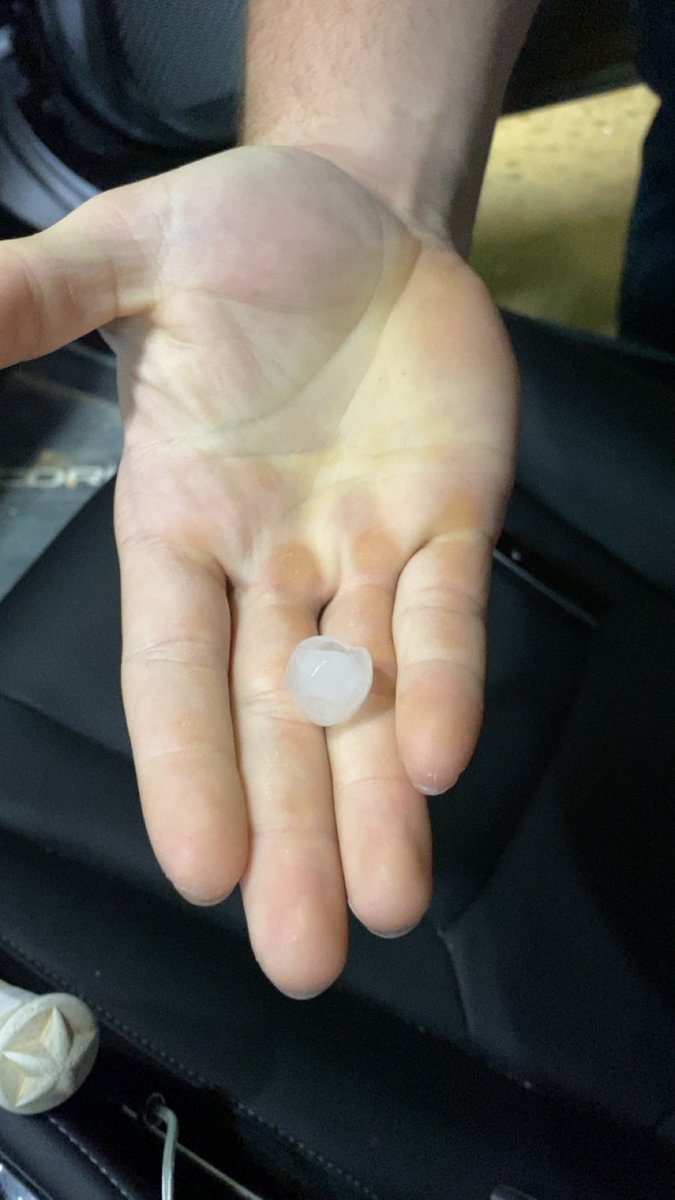 Katelin_Denham's tweet photo. @matt_laubhan  @wtva9news  Hail in New Albany,MS covering the ground https://t.co/NcH2aif7fG