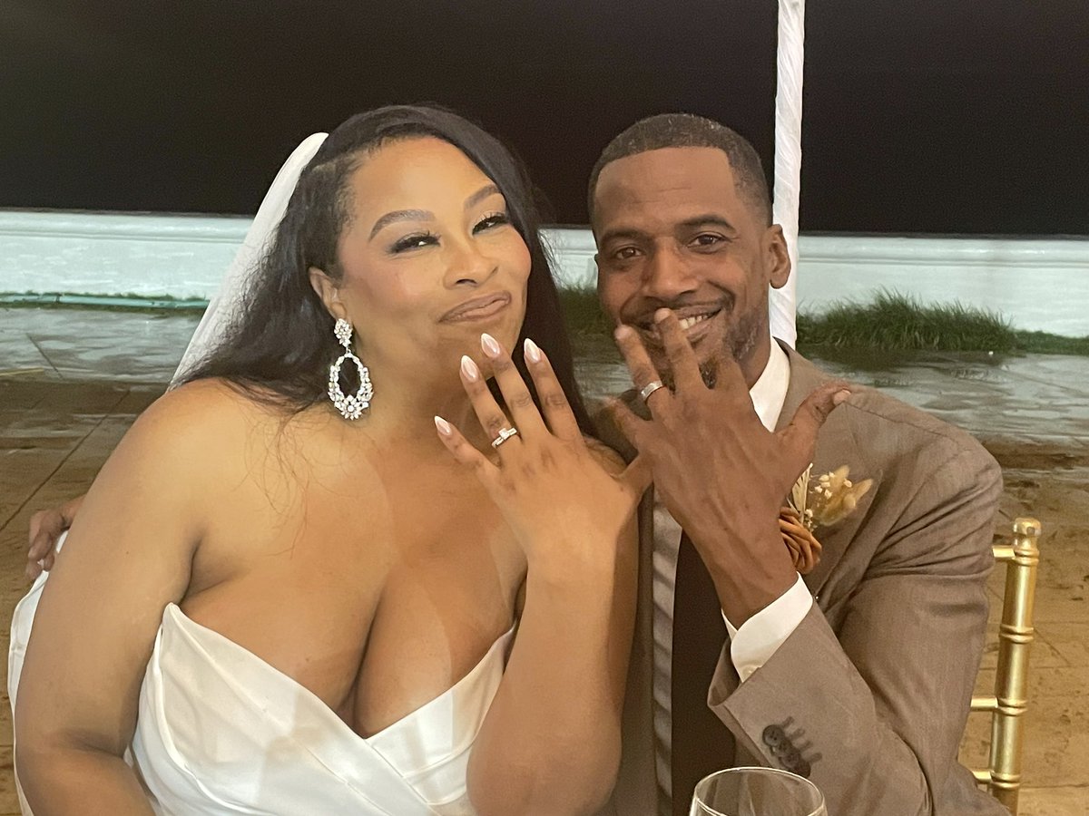 It’s Official…. I’m Married 👰🏽‍♀️❤️🤵🏾‍♂️#hgtv #host #love #wife #Jamaica