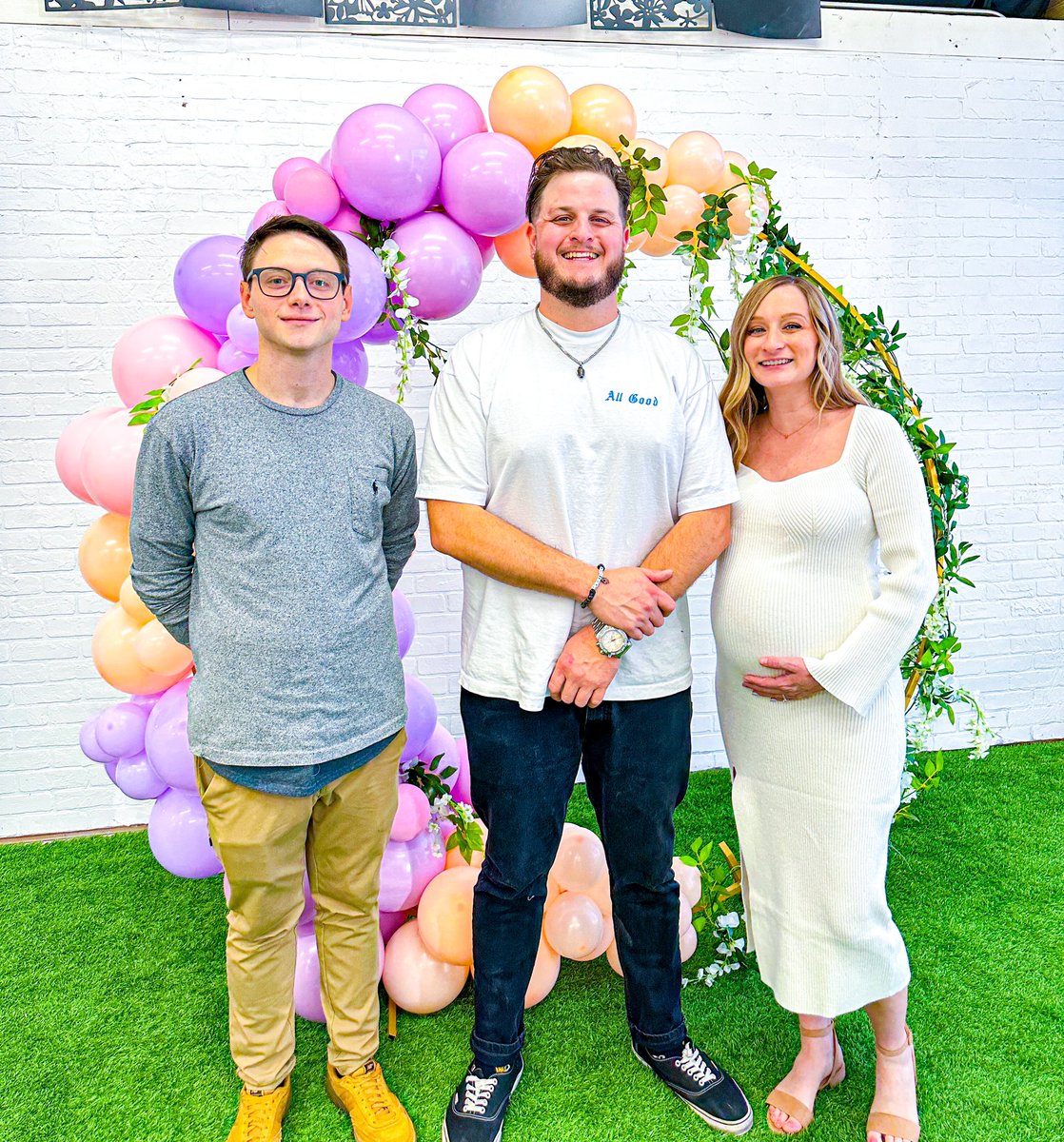 Love these two!
<a href="/KrewxOfficial/">KREWX</a>