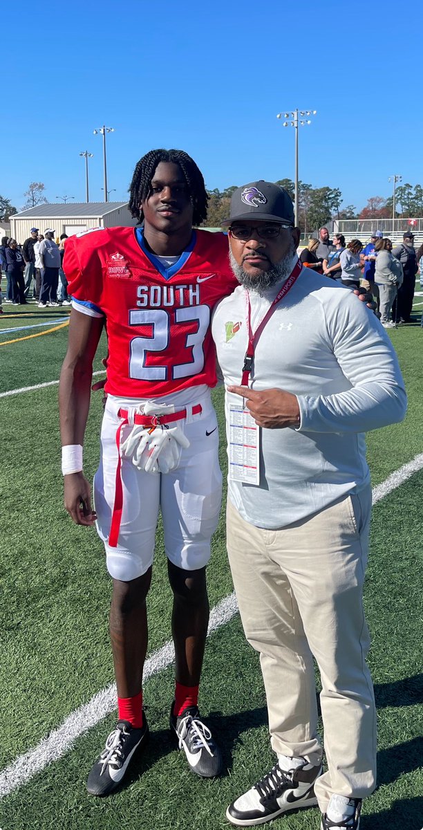 Ridge View Football tweet media