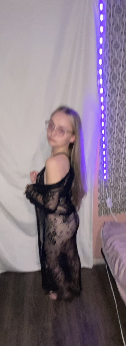 Isabelle (Big Booty Belle) (@ixlxm19) on Twitter photo 