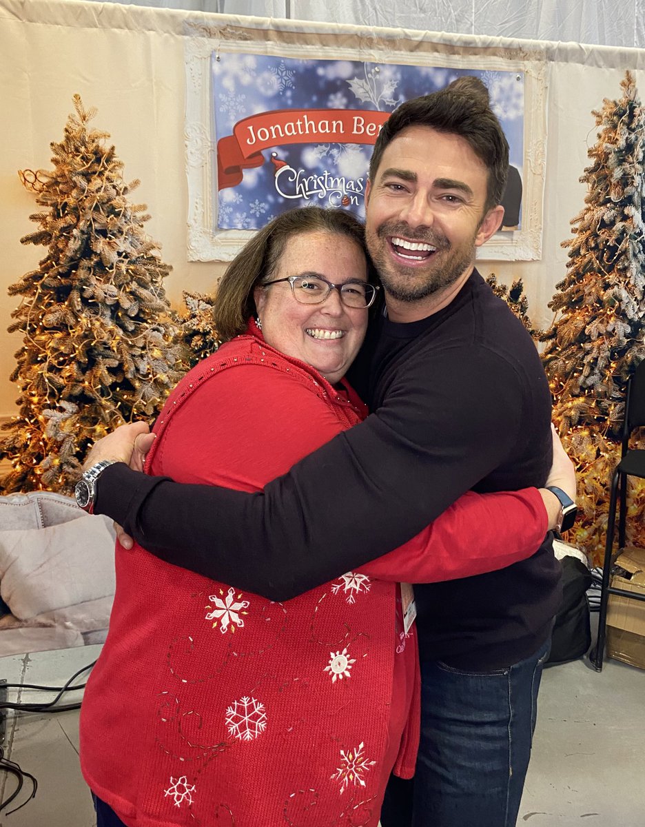 Cannot wait for @hallmarkchannel #ChristmasOnCherryLane tonight! A fun day at #Christmascon23 and now we are getting ready to chill in our hotel and tune in. Meeting #jonathanbennett this weekend was great! He gives the best hugs!