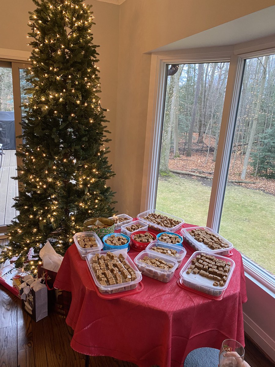 So a little later than normal but another family fudge day in the books!  Only 9 batches this year.  #healthychoices. (Yes I know some of the the lights are out on the Christmas tree😳). <a href="/perge56/">George Hughes</a> <a href="/hughes_red/">Erica Hughes</a>