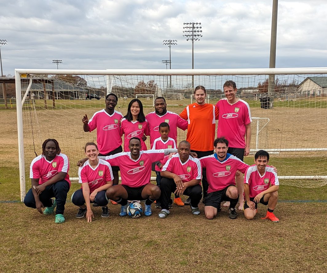 - Last 4 weeks of electives in Chicago✔️ 
- Saw <a href="/badfriends_pod/">Bad Friends</a> Live on Tour for second time 🤩
- Got back home &amp; was met with danishes &amp; a lovely sign by wifey🥹
- Won 7-3 in our first rec league game today. Played as CB, many clearances, 1 goal &amp; 1 assist. Love my team🫶🏾