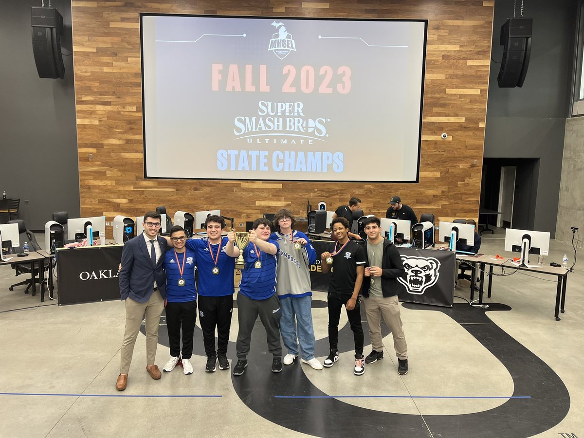 Detroit Catholic Central Esports tweet media