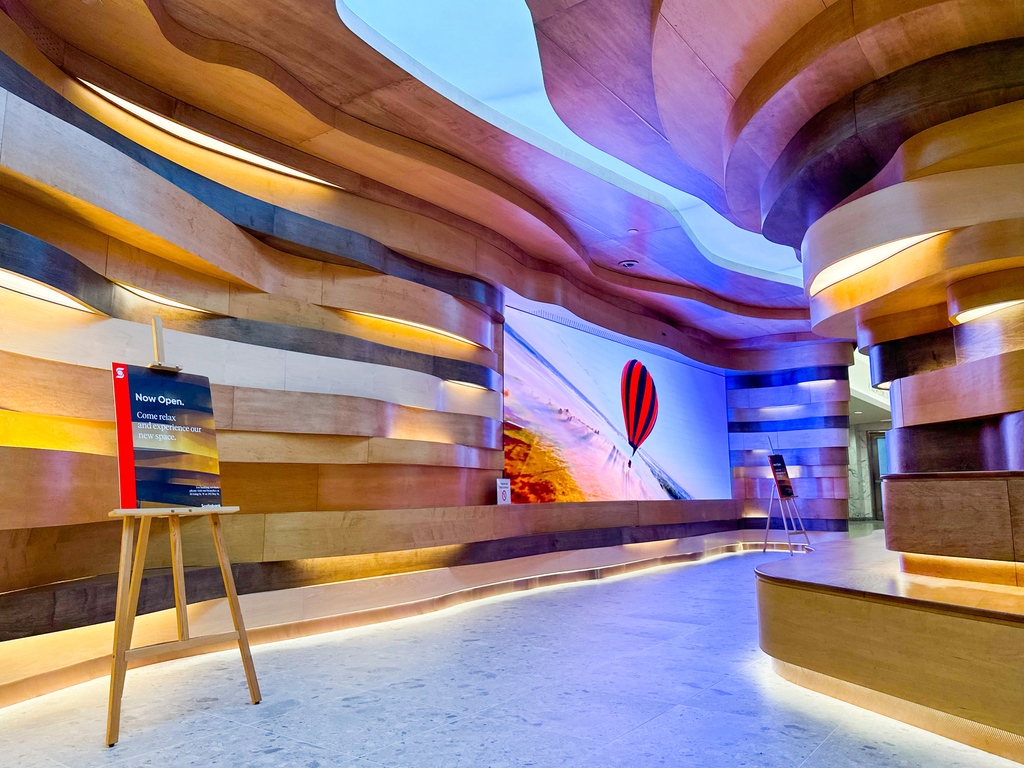MyTOFD's tweet photo. Take your next break in this NEW seating space at Bay-Adelaide Centre. ๐งโโ๏ธ ๐ The creative design will make you feel like you've travelled to a Canyon in Arizona! ๐ 333 Bay St. PATH #torontoPATH #downtownto https://t.co/NkciVEdooI