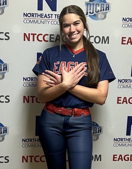 I am beyond excited to announce that I will be furthering my academic and athletic career at Northeast Texas CC! A huge thank you to all of my family and coaches who have helped me reach this goal! 💙❤️
#FlockEm
<a href="/NTCCSOFTBALL/">Northeast Texas</a> <a href="/TheCoachColwell/">Coach C</a> @mojomid1 <a href="/TxCoachB/">James C Birdwell</a> <a href="/LRSoftball1/">Lumberton Lady Raider Softball</a>