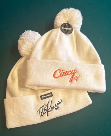 CincyHat's tweet image. AUTOGRAPH COLLECTION GIVEAWAY
Win a pair of special edition @_teddy_k autograph embroidered @CincyHat beanies!

To enter
- Tag a friend in comments - you’ll both win a pair!
- RT this post

We’ll randomly choose a winner on Monday. WHO DEY! 

#WPMOYChallenge Karras