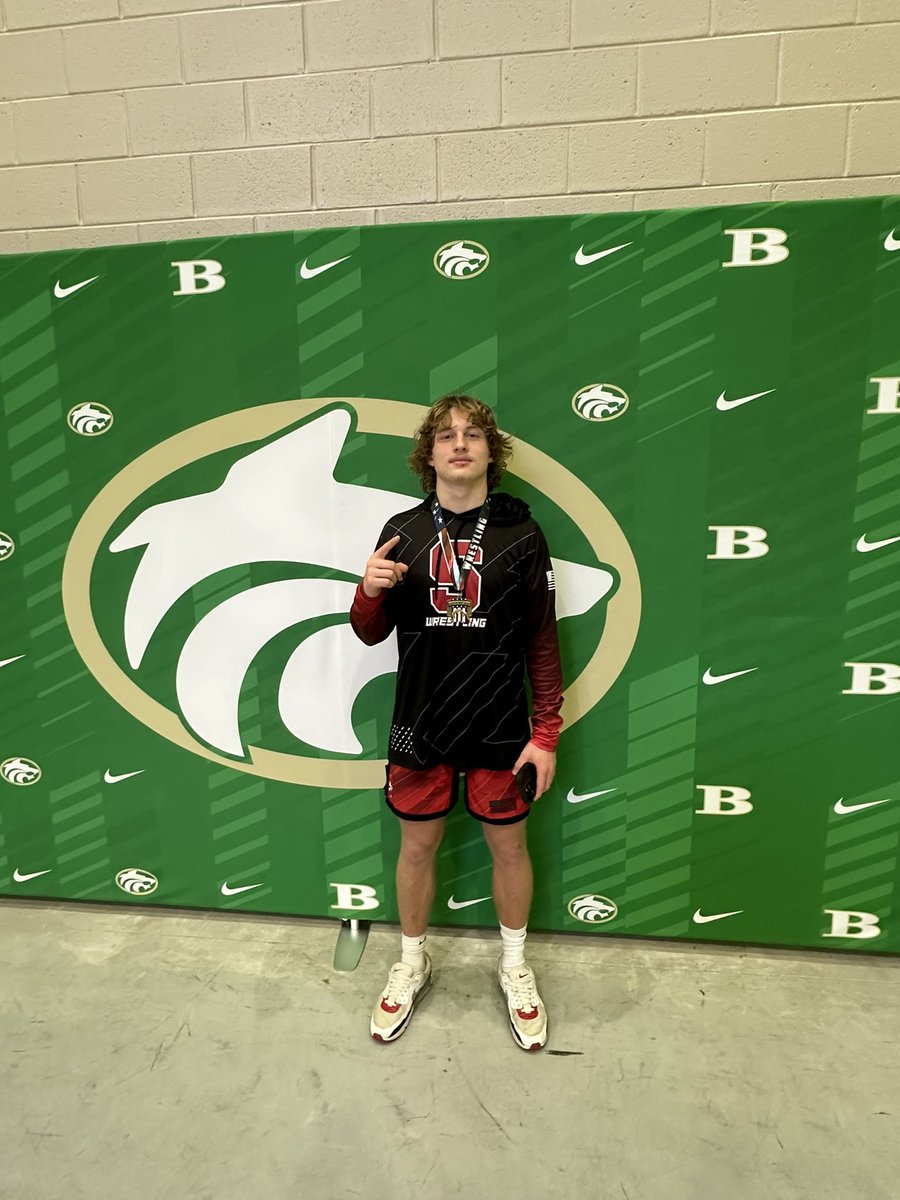 ryan_seymour4's tweet image. 1st place today at the Aaron Kirkland invitational!🥇🥇 #AGTG @WrestlingSPHS @SPauldingHS_ATH @CoachAaronHuff @austinseymour41 @Jacob_seymour4 @CoachScottByers @GeorgiaGrappler @SeWrestle