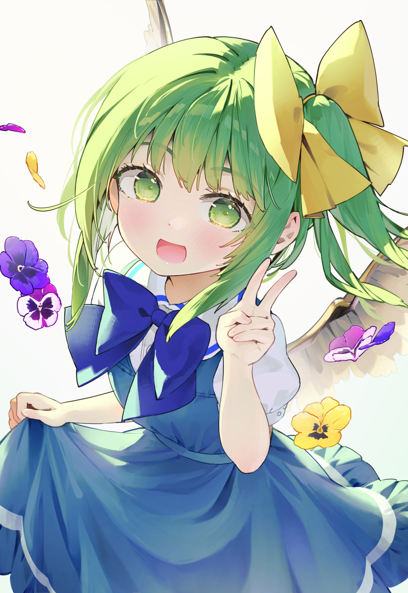 daiyousei 1girl green hair solo wings green eyes bow v  illustration images