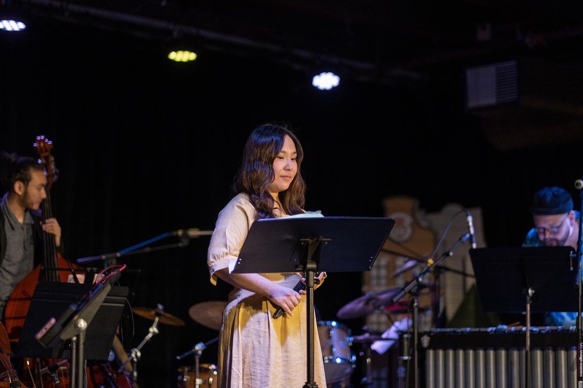 tzienna_'s tweet photo. Happy onstage 💖 I have wanted to be part of a live band for YEARS but was that classical-jazz misfit who didn’t quite fit in anywhere…this year I found my band gang ❤️ grateful for all these performing experiences.

#band #jazz #joehisaishi #ryuichisakamoto #soprano #cello https://t.co/Uzr8KtQGTH