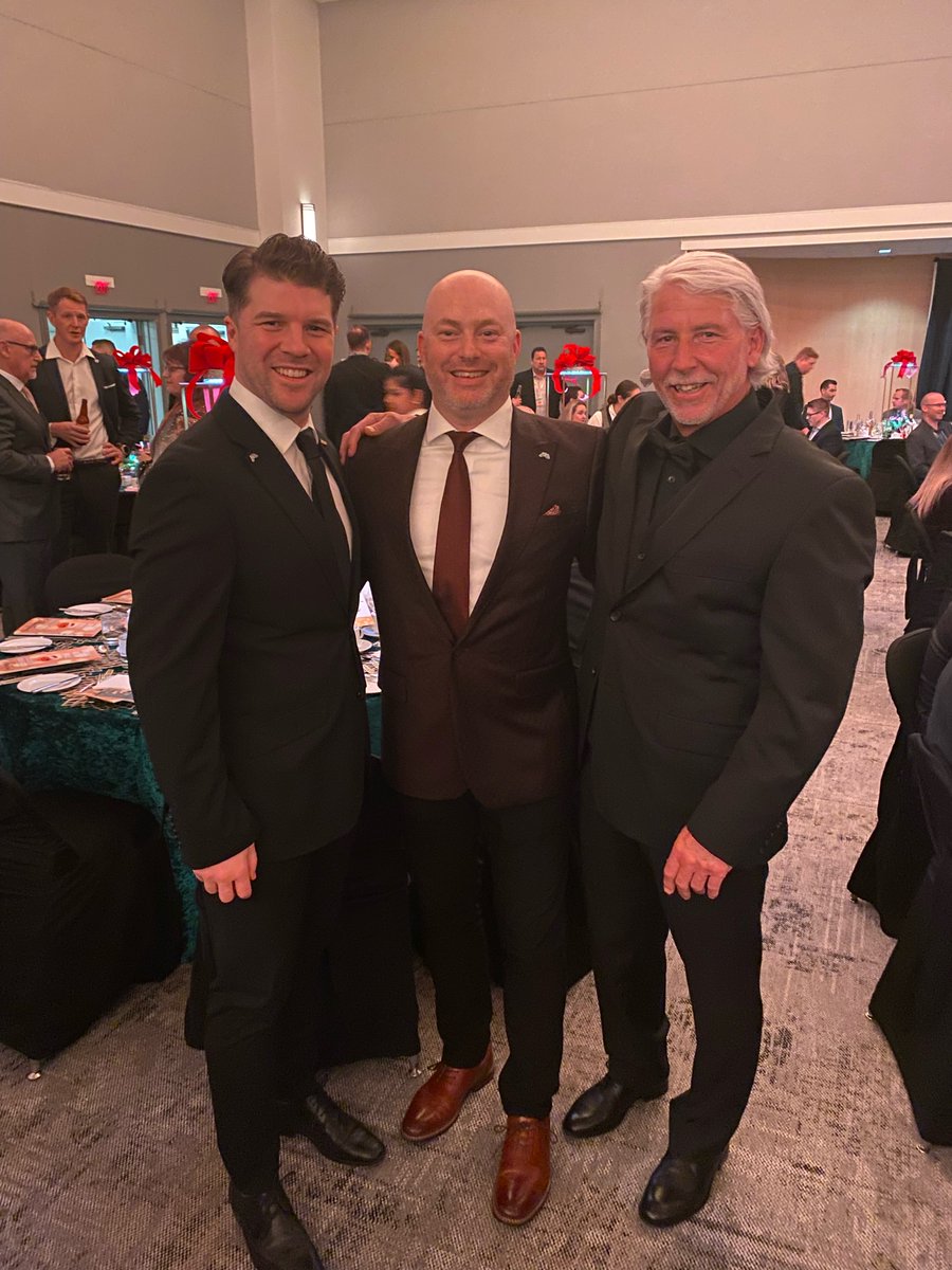 ElevationTS's tweet photo. @ElevationTS had a fantastic time attending the @BCRoadBuilders AGM and Holiday Celebration this week. Big thanks to the BC Road Builders Association for hosting a fun and festive event! We enjoyed catching up with everyone and are excited for the year ahead.
#bcroadbuilders https://t.co/VR5M4uy3K8