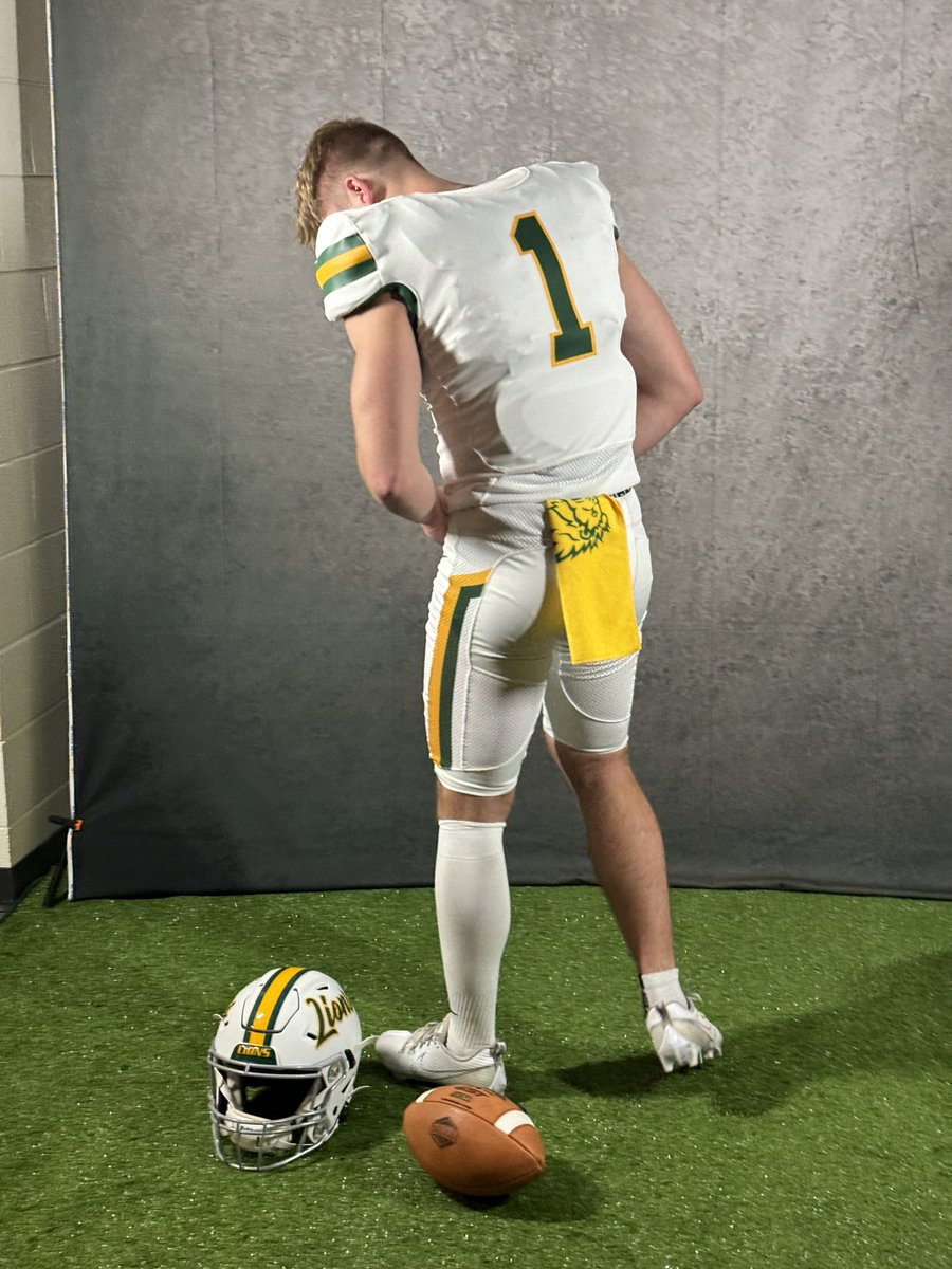 Isaiah Holthaus tweet media