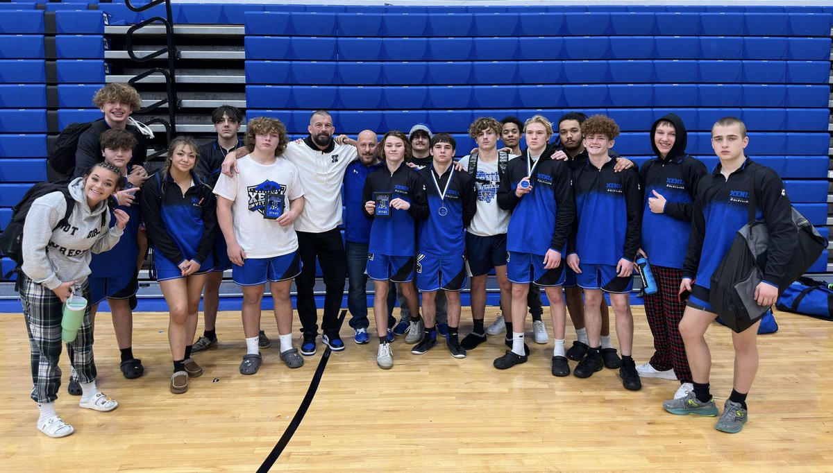 XHSwrestling's tweet photo. Xenia High School Invitational
TEAM: 5th Place
INDIVIDUAL:
Jayse Clark - Champion 🥇
Ronnie Butler - Champion 🥇
Otis Boyette - Runner Up 🥈
Devin Dodge - Runner Up 🥈
#defendtheX https://t.co/8g0BNxQyH5