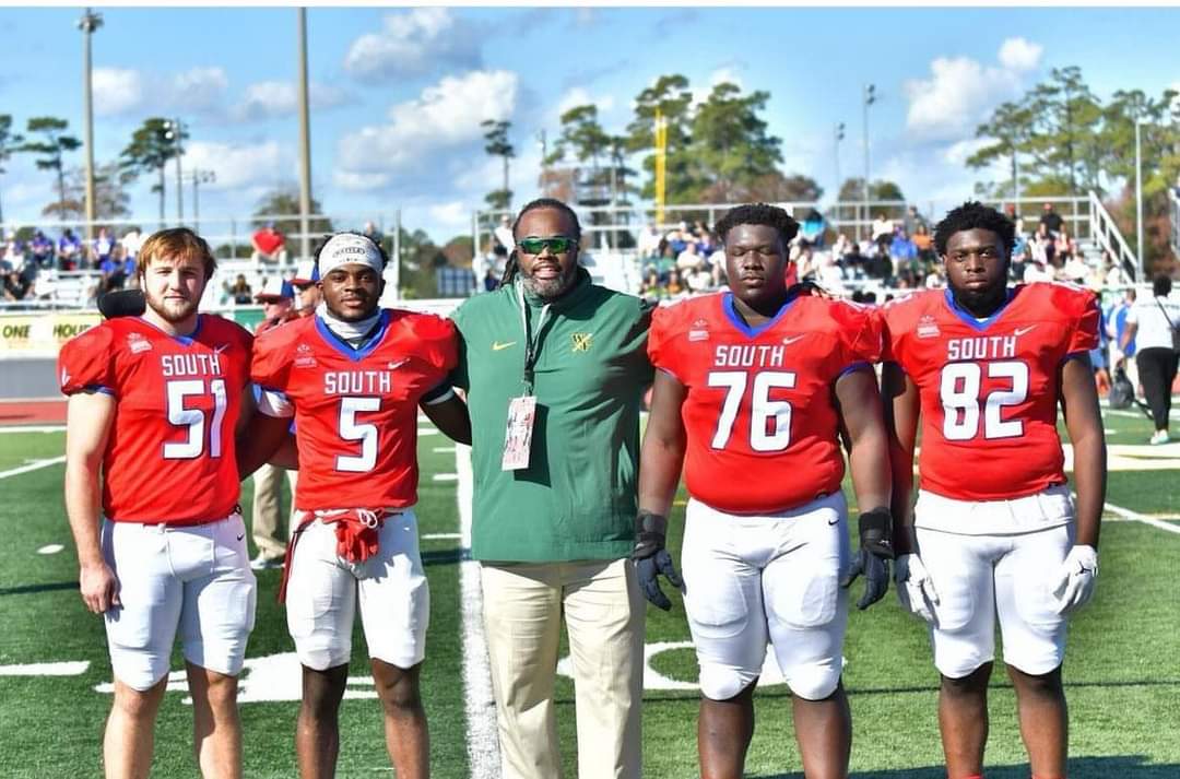 I was honored to take this photo. With all the WF, Wilson, SF trash talk I have seen on social media...THIS PHOTO SUMS IT ALL UP!! These kids can teach the adults alot. At the end of the day they are all brothers and we ARE ALL FLORENCE!!!