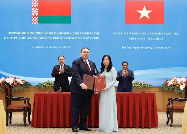 🇻🇳 #PMPhamMinhChinh and 🇧🇾 #PMRomanGolovchenko have agreed to expand cooperation to potential fields such as information technology, digital transformation, education and training, scientific research, culture, tourism, people-to-people exchanges.