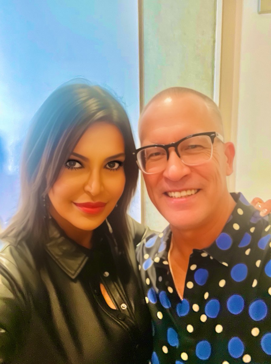 JenniferGimenez's tweet photo. Here are more photos from other night at “The Experience, Strength And Hope Awards. @TimRyanDOPEMAN &amp; I had such a great times w great friends @realtonydenison, Bruce Davidson and Michael Werner 
#TimJenn #Powercouple #DopeToHope #Actors #Actress #TheTimAndJennShow https://t.co/qYYl89iYCD