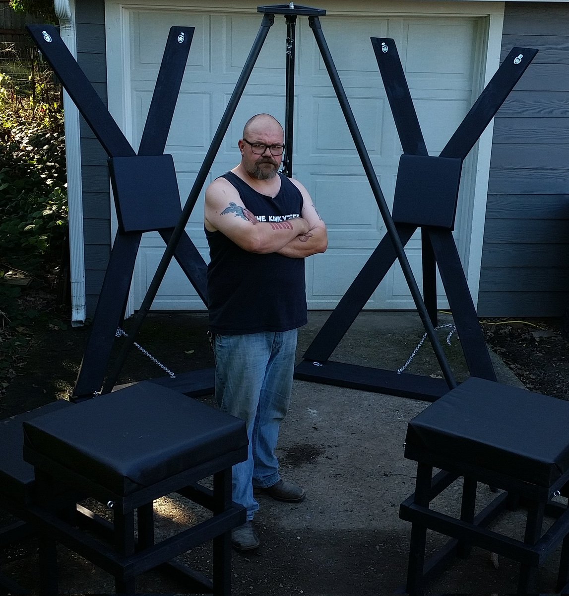 The Kinky Geek (toymaker) tweet media