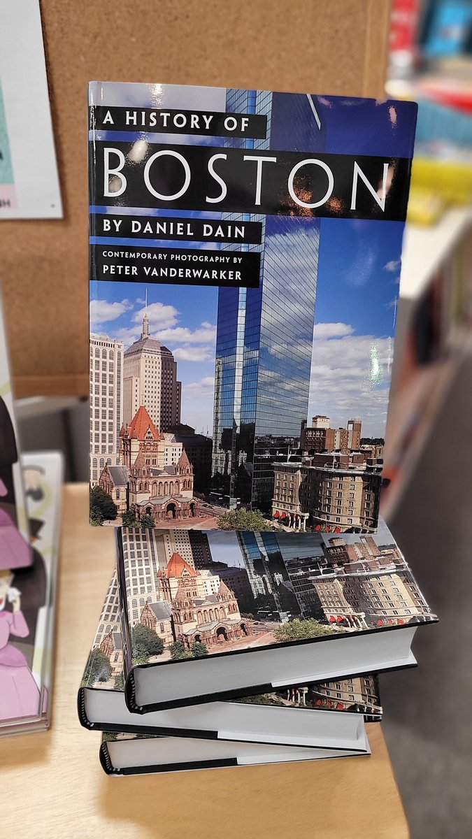 Don't forget to stop in and meet Daniel Dain and pick up a copy of his book, A History of Boston. balinbooks.com/event/2023-12-….