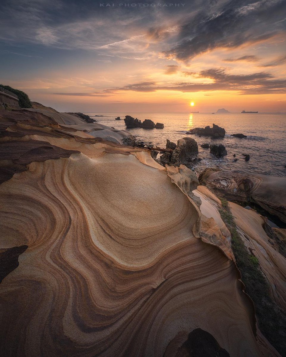 Walking ​away as ​soon ⬝as ⬝you ​want is ﾞthe most ⬝beautiful luxury and ﾞthe ⳿most ﾠbrilliant ᠍freedom ﾠin ﾞlife.