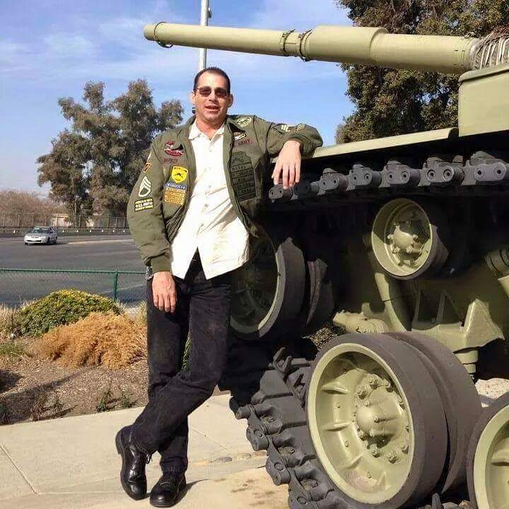 bretbarker's tweet image. #9december #1986enlisted wow #37 years ago today #discharged honorably #25yearsago #today #tanker #armor #deathbeforedismount