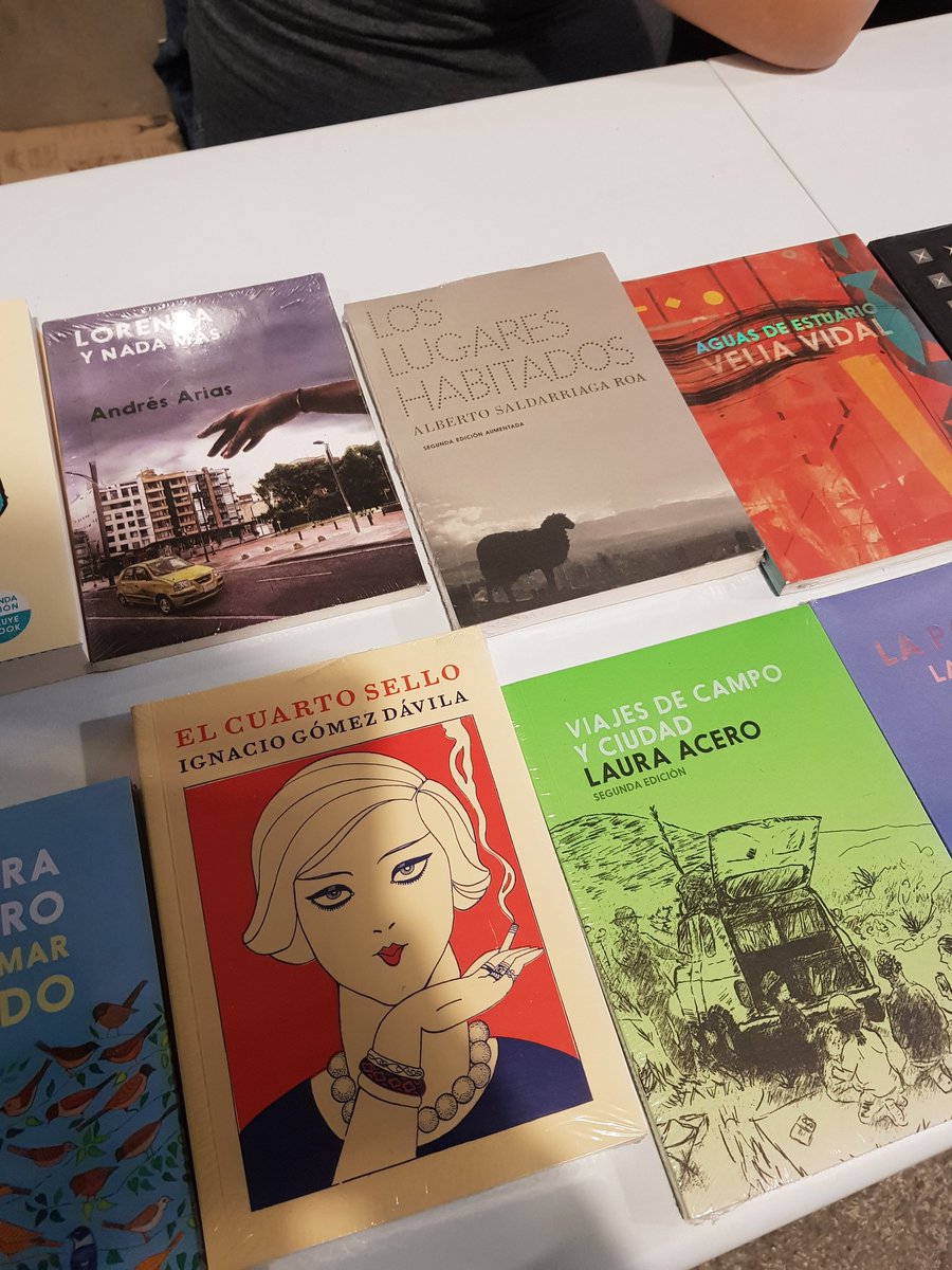 La editorial colombiana  <a href="/lagunalibros/">Laguna Libros</a> en La otra Feria
