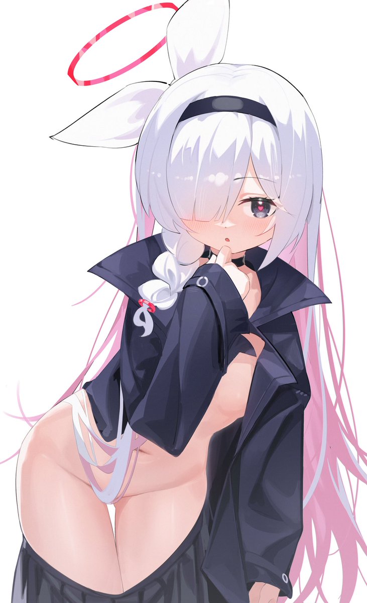 プラナ(ブルアカ) 「#今年も残りわずかなので今年一番伸びた絵を貼る 」|油のイラスト