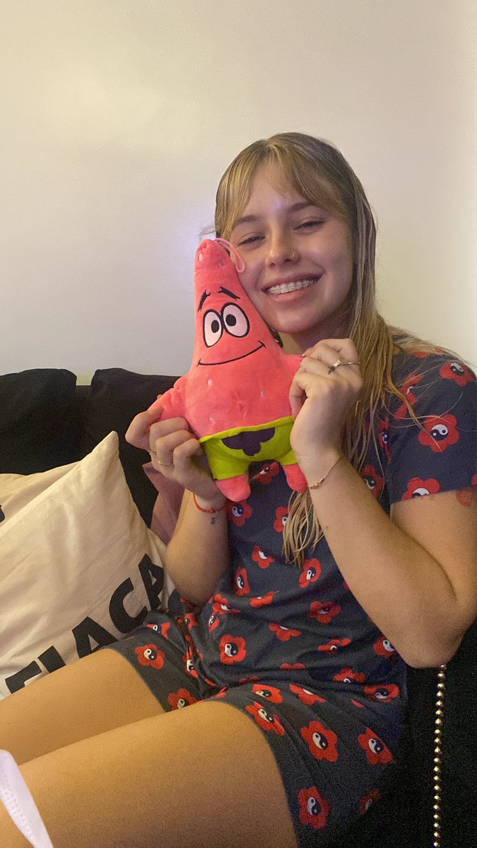 alwayscotyy's tweet image. mi chiqui🩷