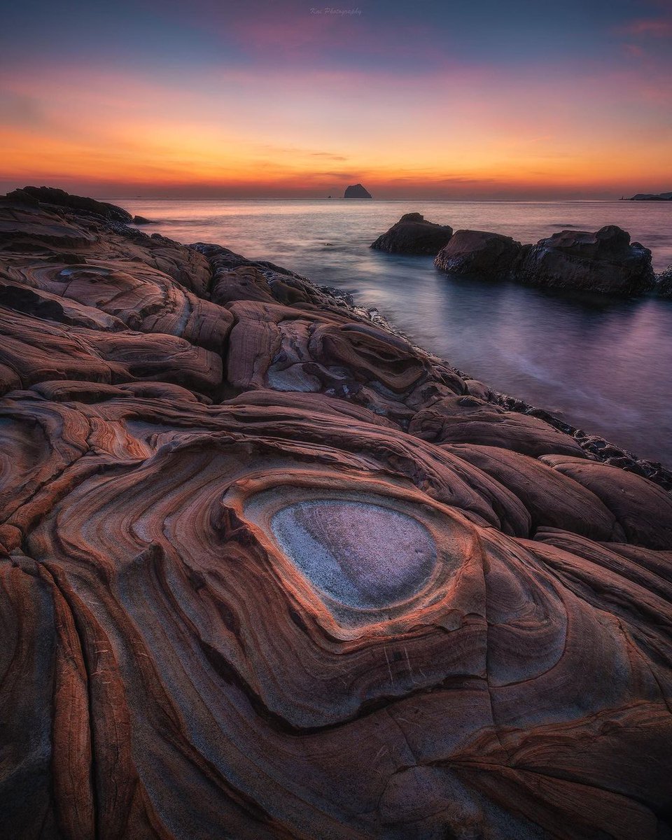 Days ⬝of ​wandering, ‍wandering ᠎and ﾠfree