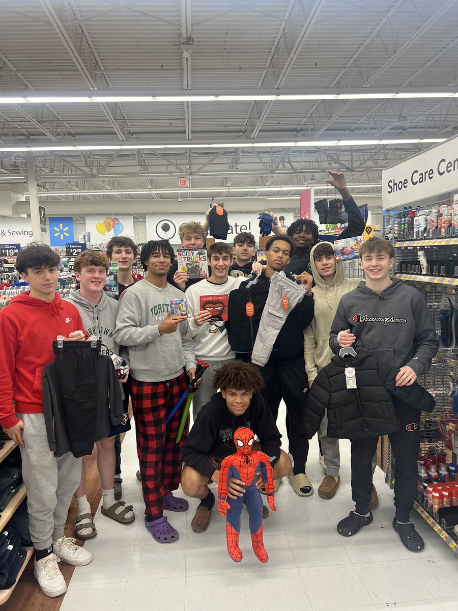 YorktownHoops tweet media