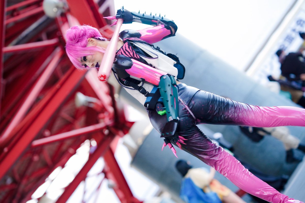 jasminex21's tweet photo. Rita #Cyberpunk2077 

#tcc2023コスプレ
#tcc2023cosplay

📸 @kaing_falanx https://t.co/LJ1laGU5ef
