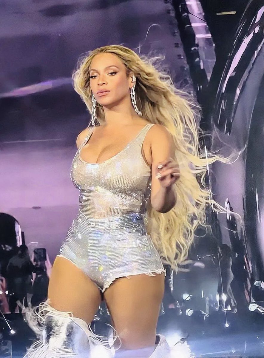 beyoncegarden's tweet photo. beyoncé literally dropped lemonade in 2016, rehearsed for homecoming in 2017, performed it in 2018, filmed black is king in 2019 + dropped the gift album, dropped black is king in 2020, &amp; literally worked on the renaissance era from 2019-2023. she owes us NOTHING😭 https://t.co/Qzva2nUTtk